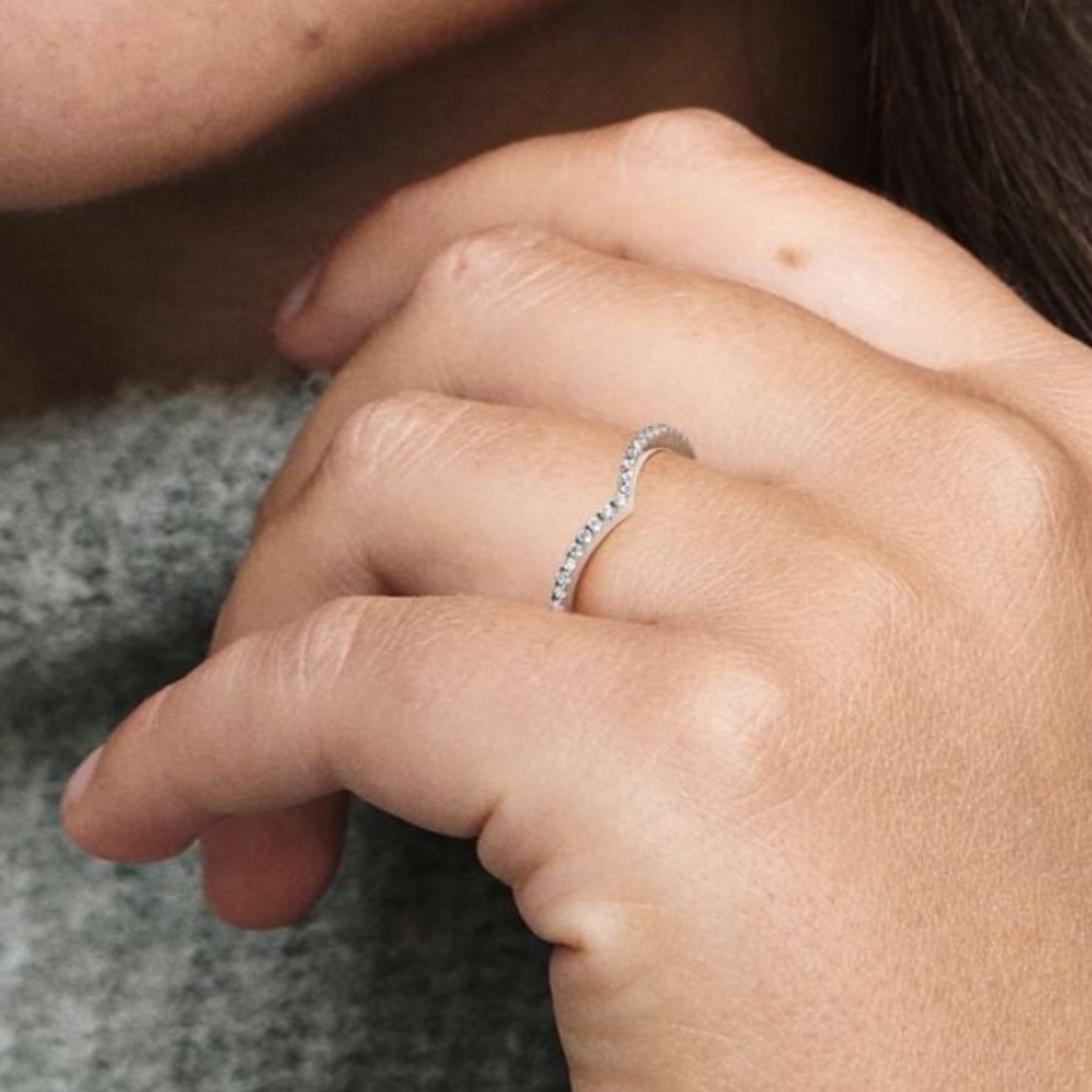 Pandora Ring